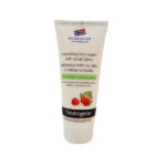 Neutrogena | NOURISHING FOOT CREAM WITH NODIC BERRY